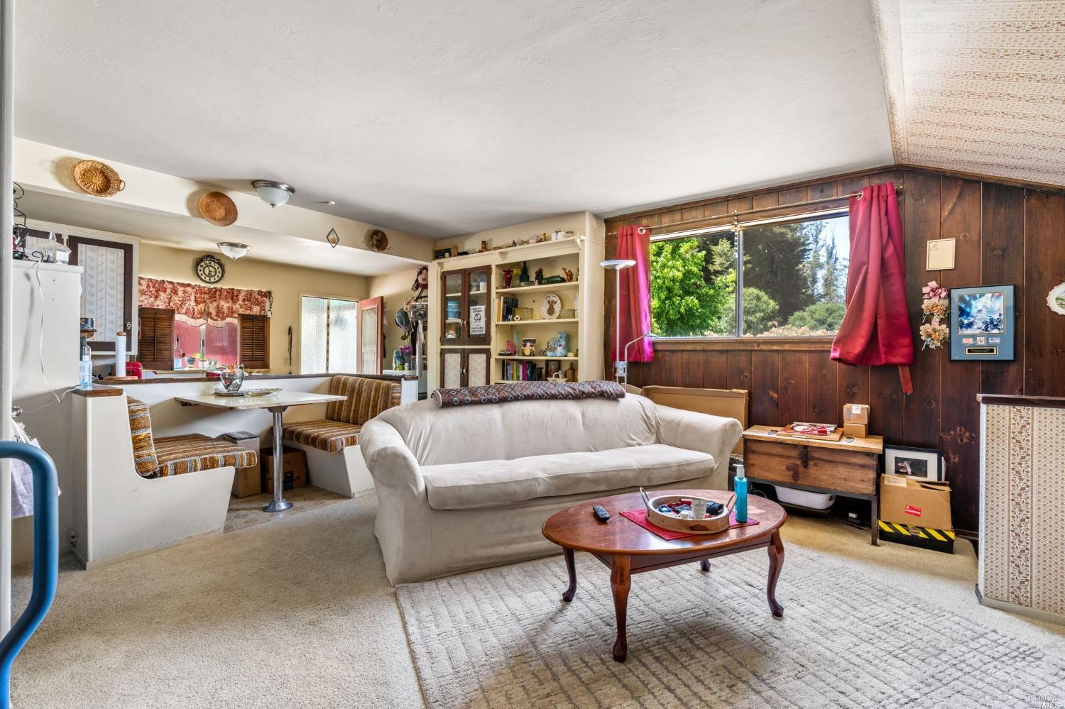 504 W Railroad Avenue Cotati CA 94931