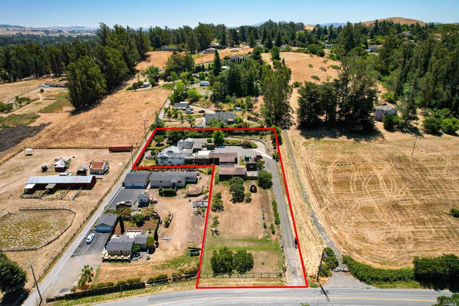 504 W Railroad Avenue Cotati CA 94931
