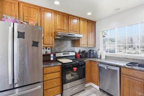 1407 Georgia Court Rohnert Park CA 94928