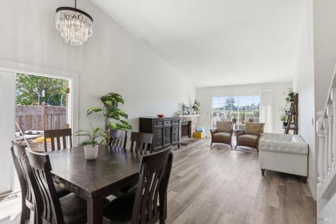 1407 Georgia Court Rohnert Park CA 94928