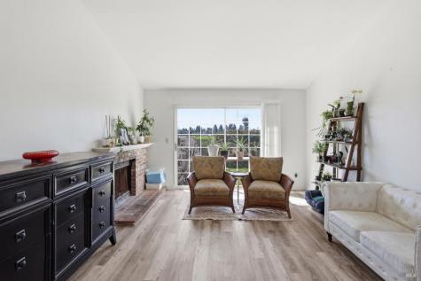 1407 Georgia Court Rohnert Park CA 94928