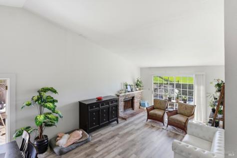 1407 Georgia Court Rohnert Park CA 94928