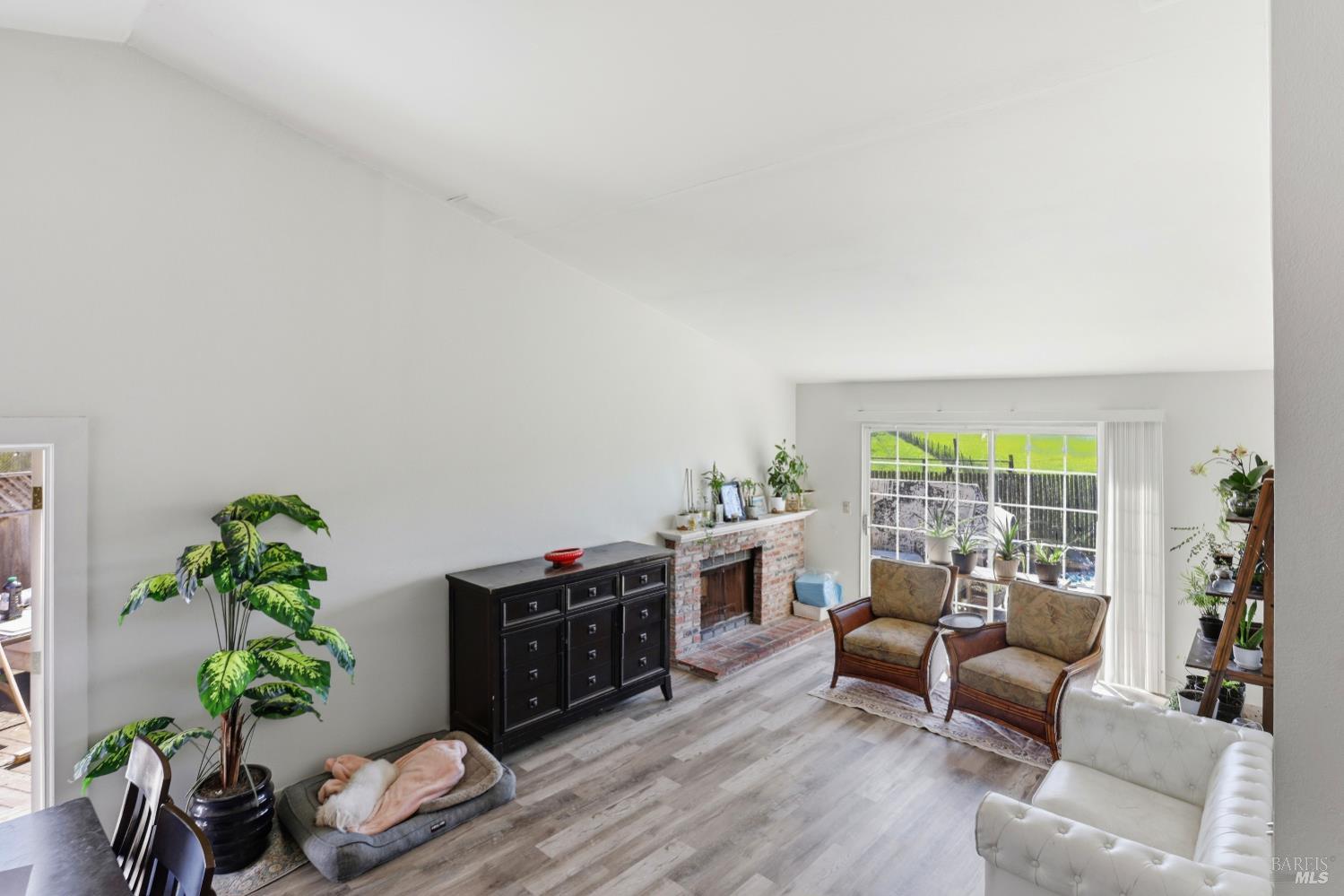 1407 Georgia Court Rohnert Park CA 94928