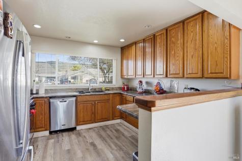 1407 Georgia Court Rohnert Park CA 94928