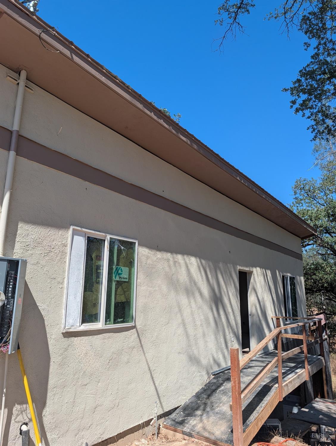 1480 Kenyon Drive Redding CA 96001