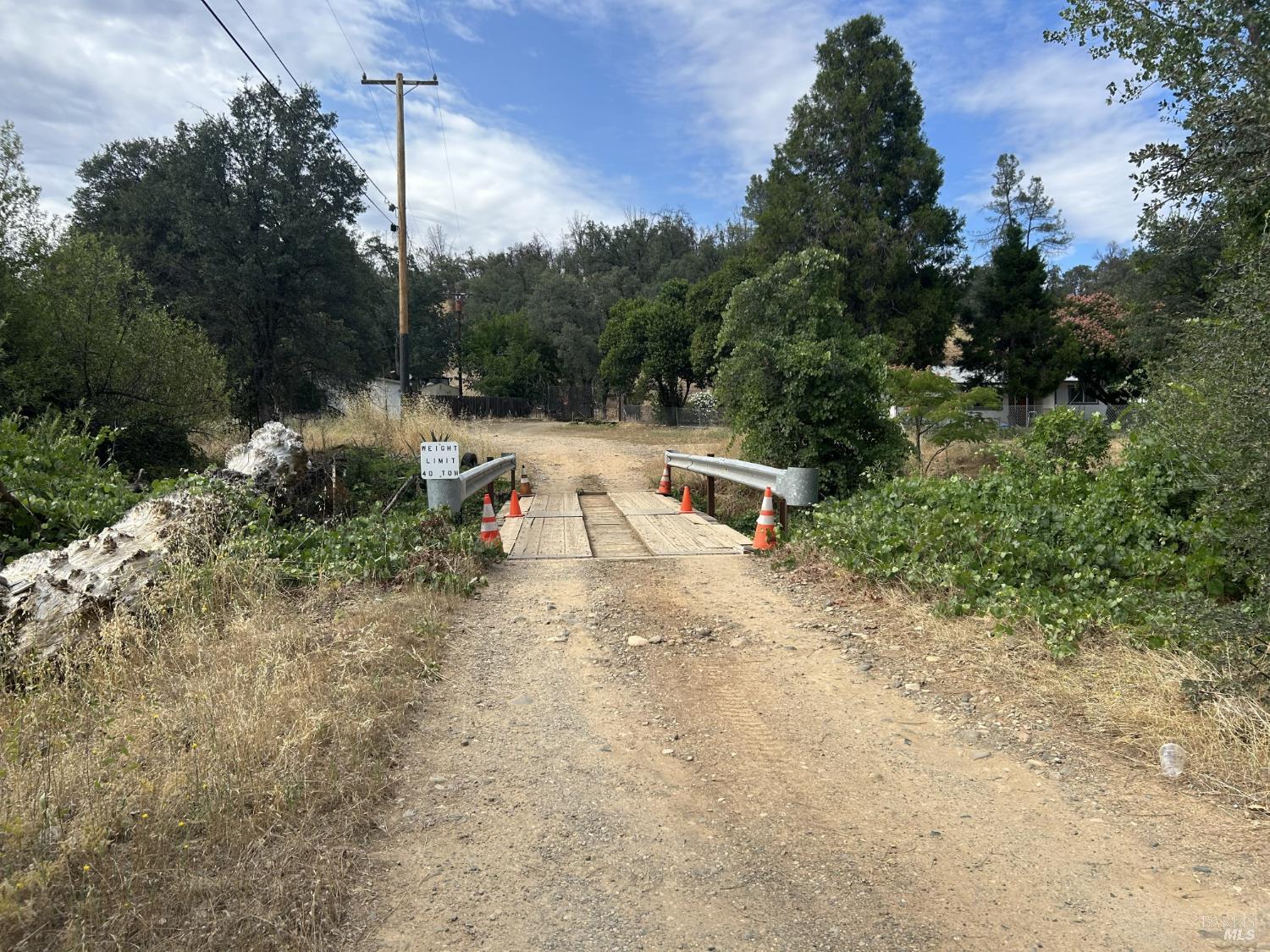 1480 Kenyon Drive Redding CA 96001