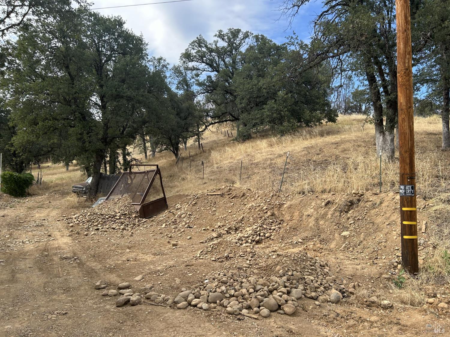 1480 Kenyon Drive Redding CA 96001