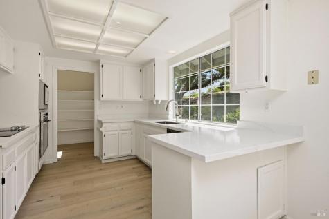 437 Crestridge Place Santa Rosa CA 95409