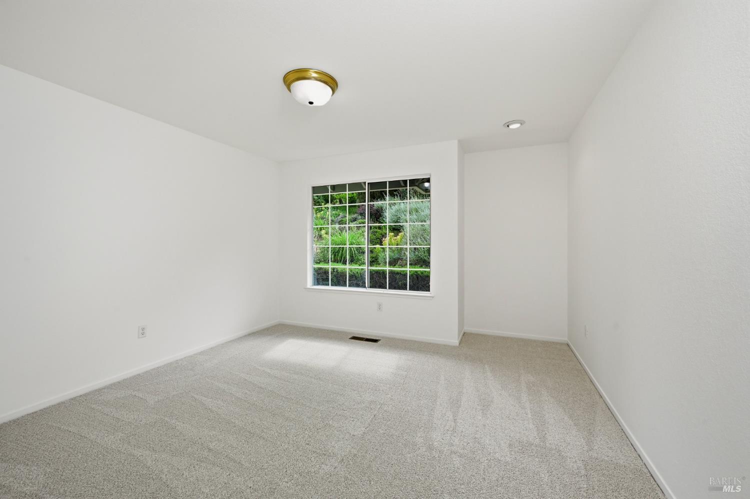 437 Crestridge Place Santa Rosa CA 95409