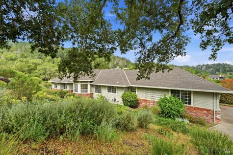 437 Crestridge Place Santa Rosa CA 95409