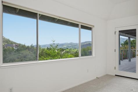 437 Crestridge Place Santa Rosa CA 95409