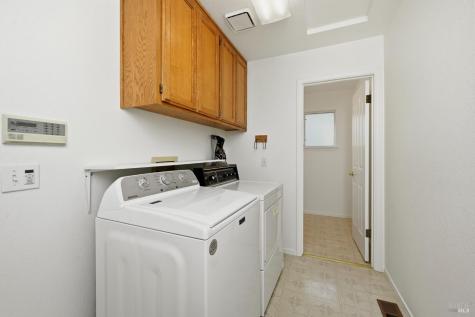 437 Crestridge Place Santa Rosa CA 95409