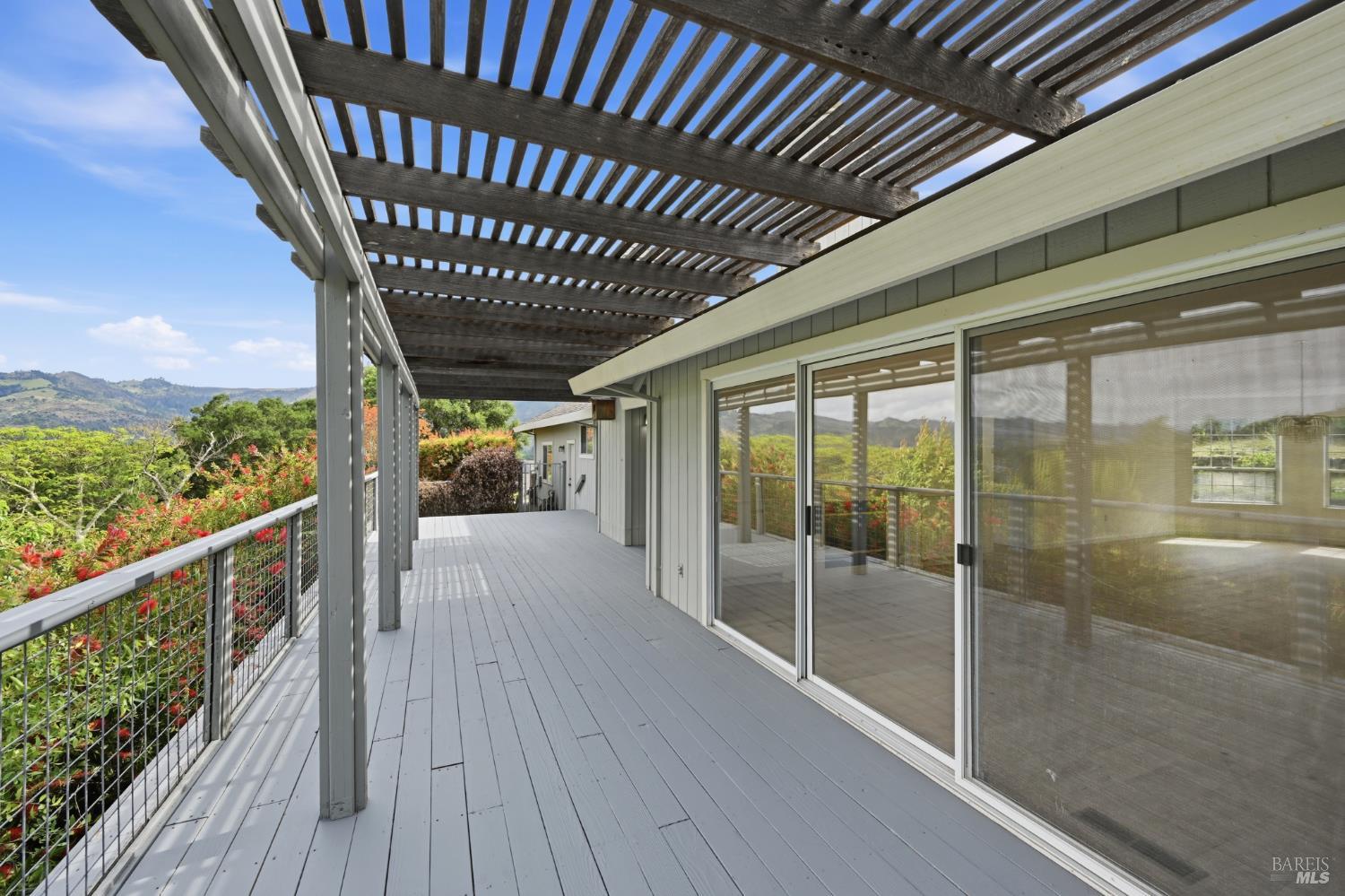 437 Crestridge Place Santa Rosa CA 95409