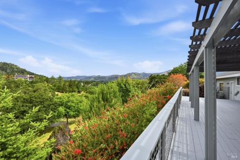 437 Crestridge Place Santa Rosa CA 95409