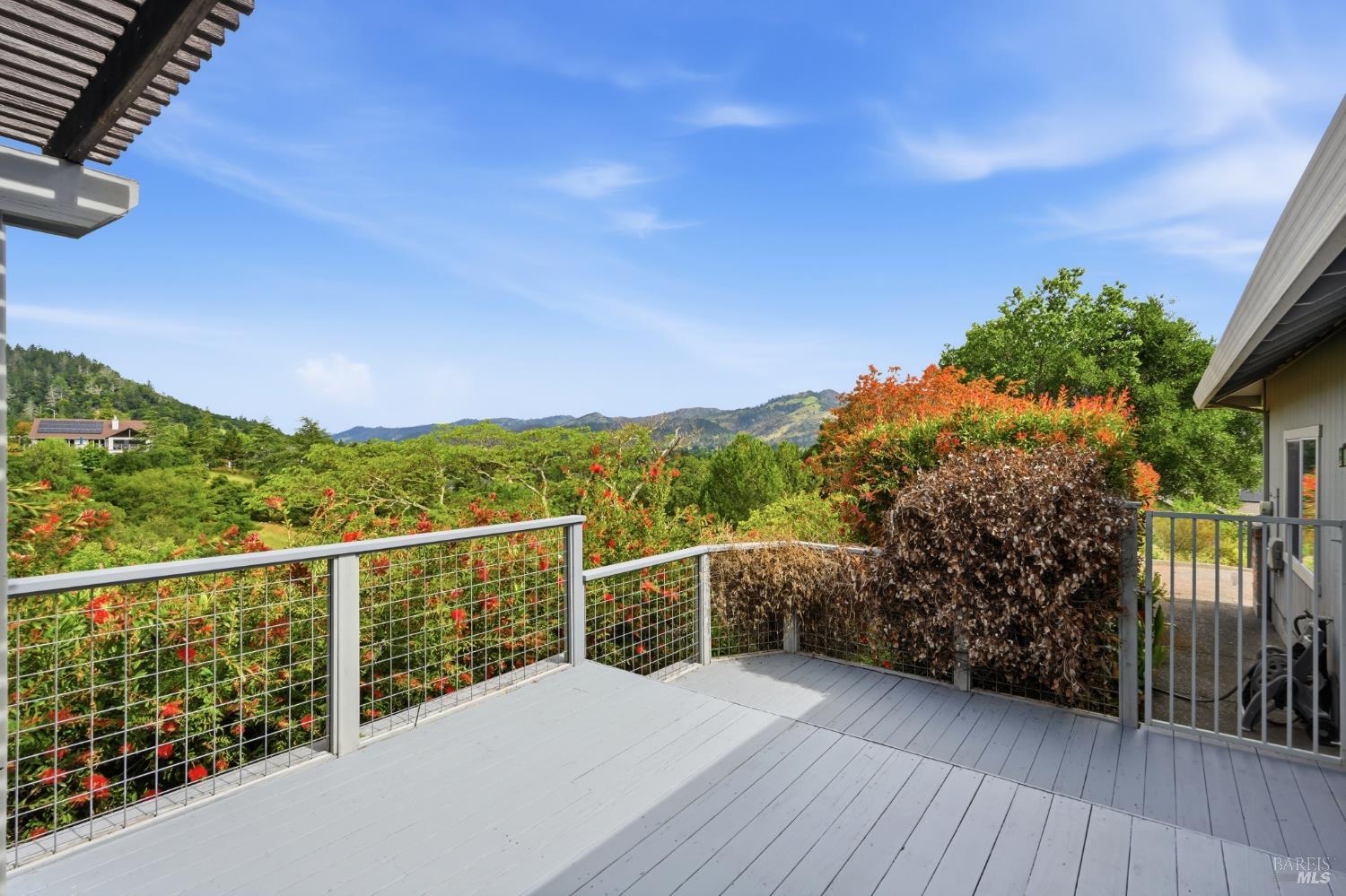 437 Crestridge Place Santa Rosa CA 95409