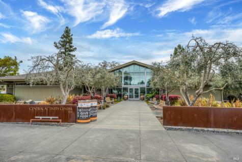 437 Crestridge Place Santa Rosa CA 95409