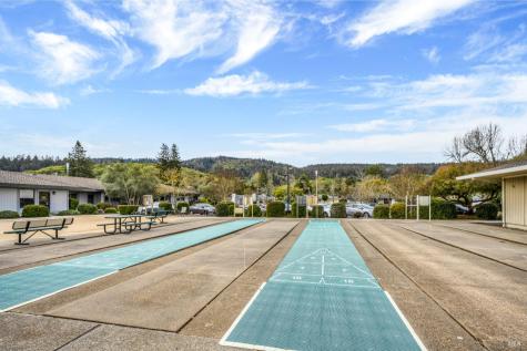 437 Crestridge Place Santa Rosa CA 95409