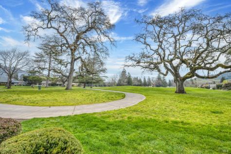 437 Crestridge Place Santa Rosa CA 95409