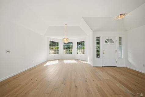 437 Crestridge Place Santa Rosa CA 95409