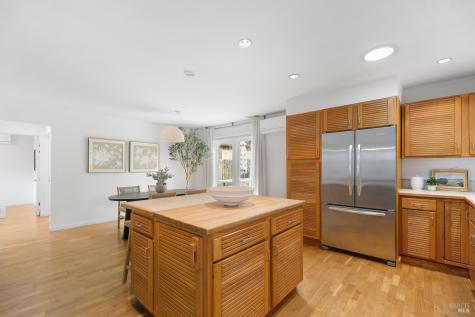 104 Lobo Vista Novato CA 94947