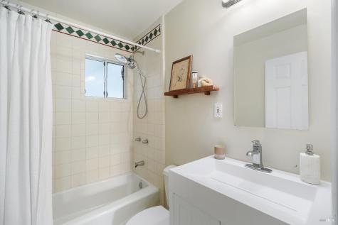 104 Lobo Vista Novato CA 94947