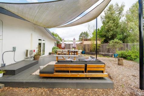 104 Lobo Vista Novato CA 94947