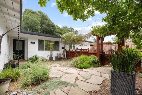 104 Lobo Vista Novato CA 94947