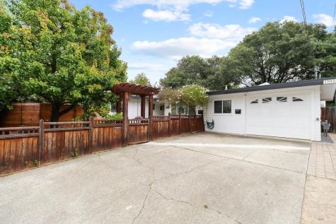 104 Lobo Vista Novato CA 94947