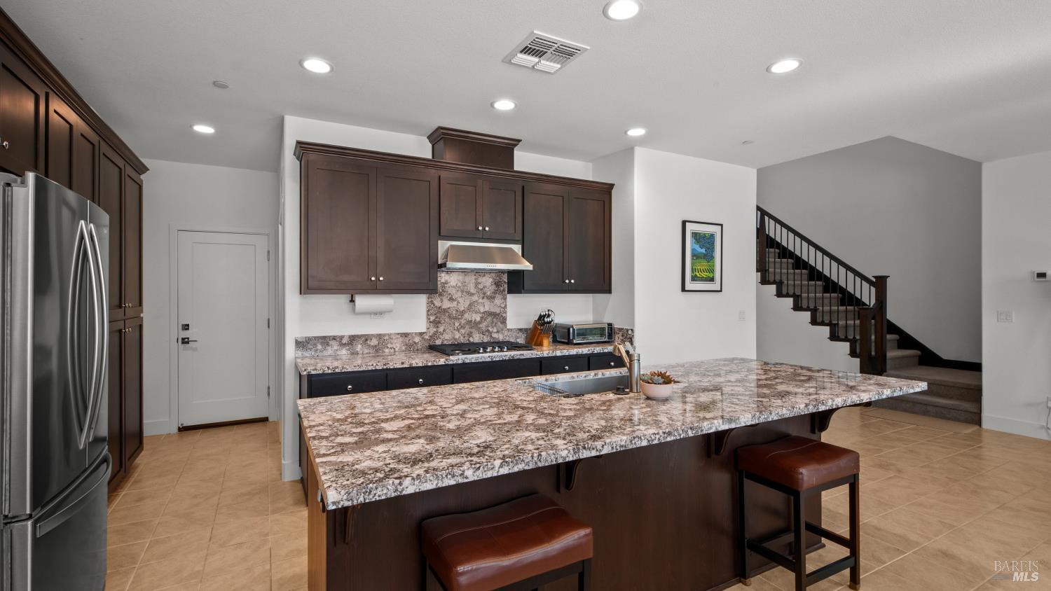 5715 Knight Road Rohnert Park CA 94928