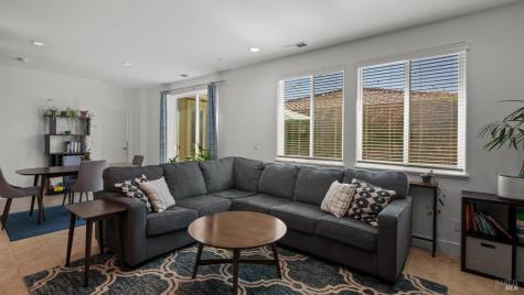 5715 Knight Road Rohnert Park CA 94928