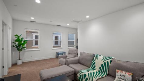 5715 Knight Road Rohnert Park CA 94928