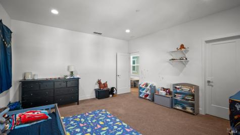 5715 Knight Road Rohnert Park CA 94928