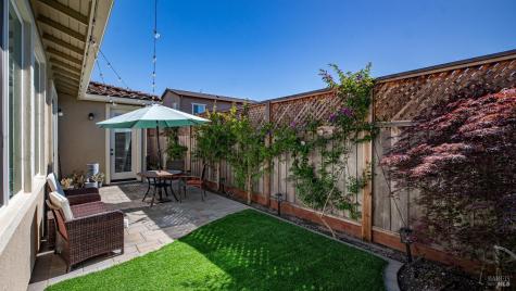 5715 Knight Road Rohnert Park CA 94928