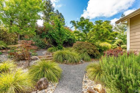 4089 Bayberry Drive Santa Rosa CA 95404