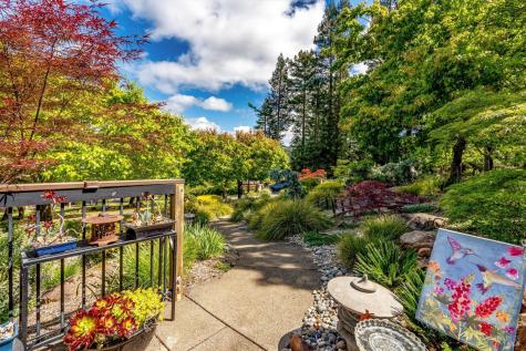 4089 Bayberry Drive Santa Rosa CA 95404
