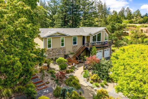 4089 Bayberry Drive Santa Rosa CA 95404