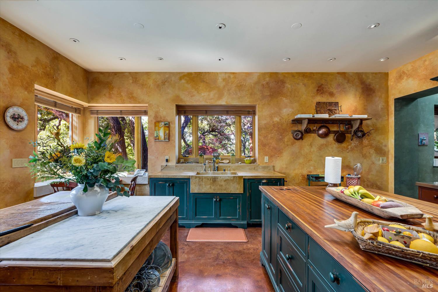 5975 Silverado Trail Napa CA 94558