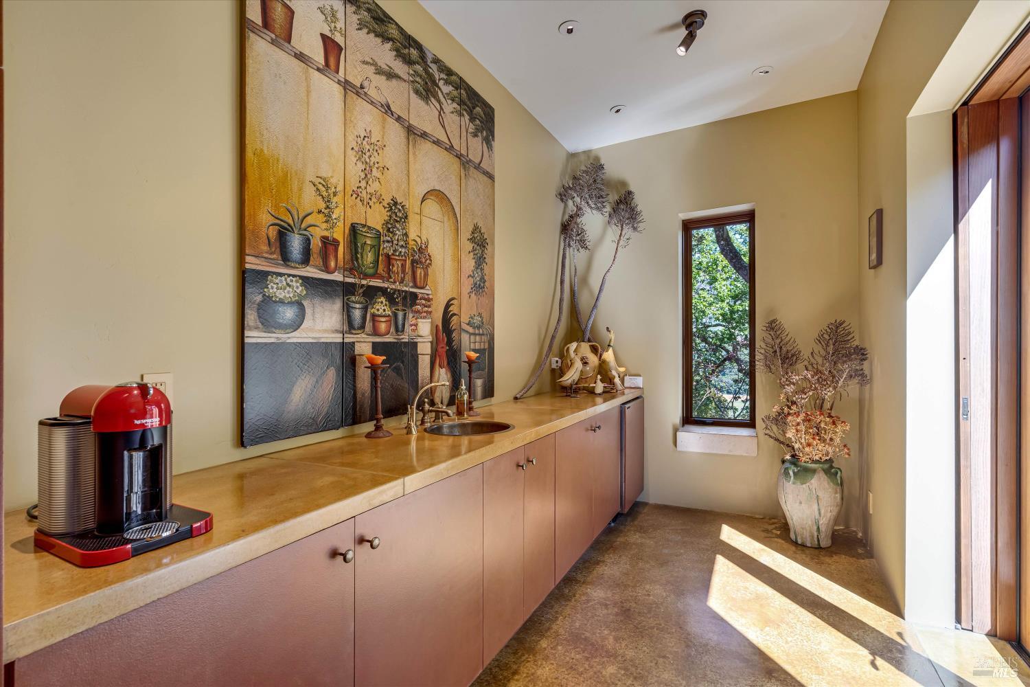 5975 Silverado Trail Napa CA 94558