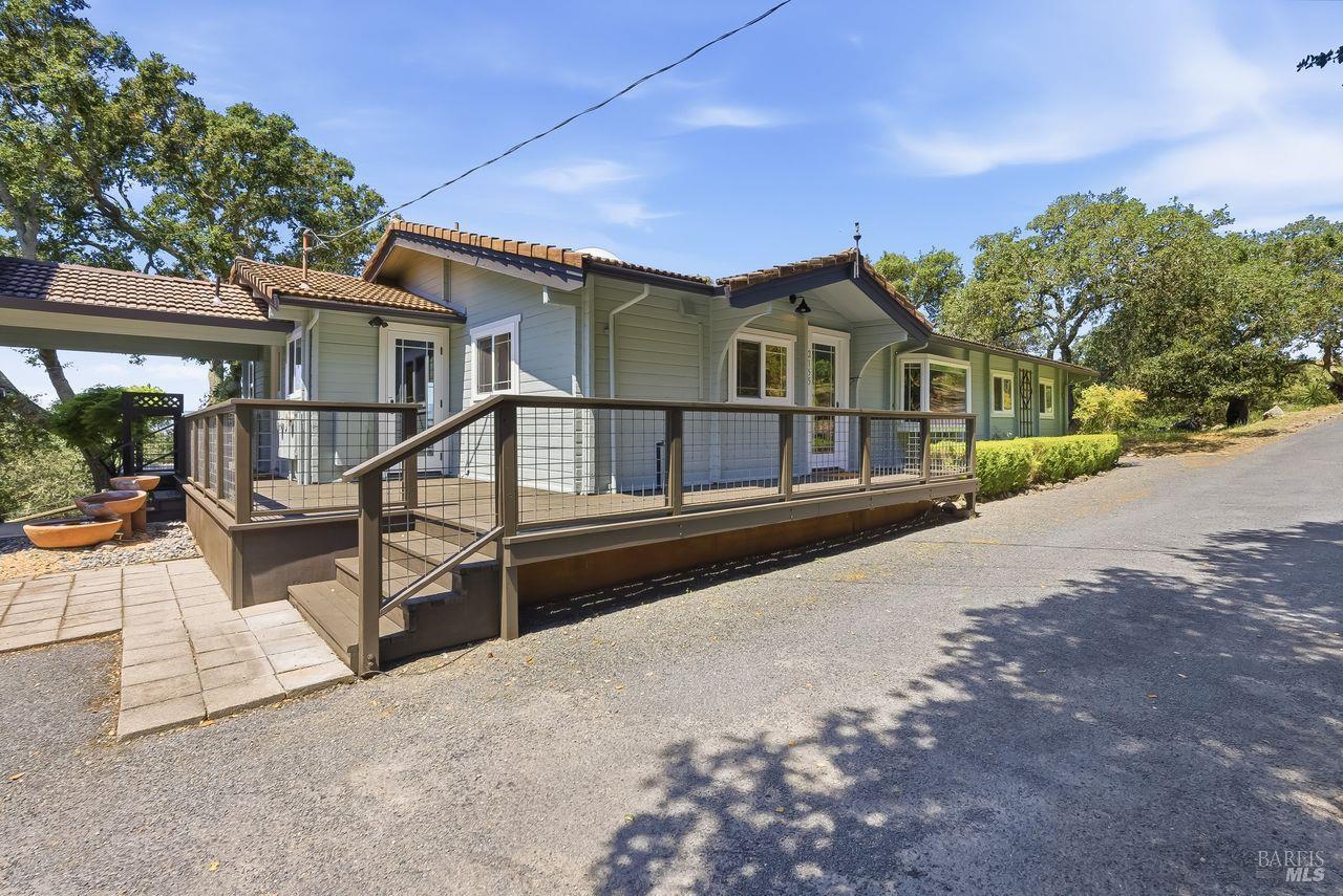 2155 Thornsberry Road Sonoma CA 95476