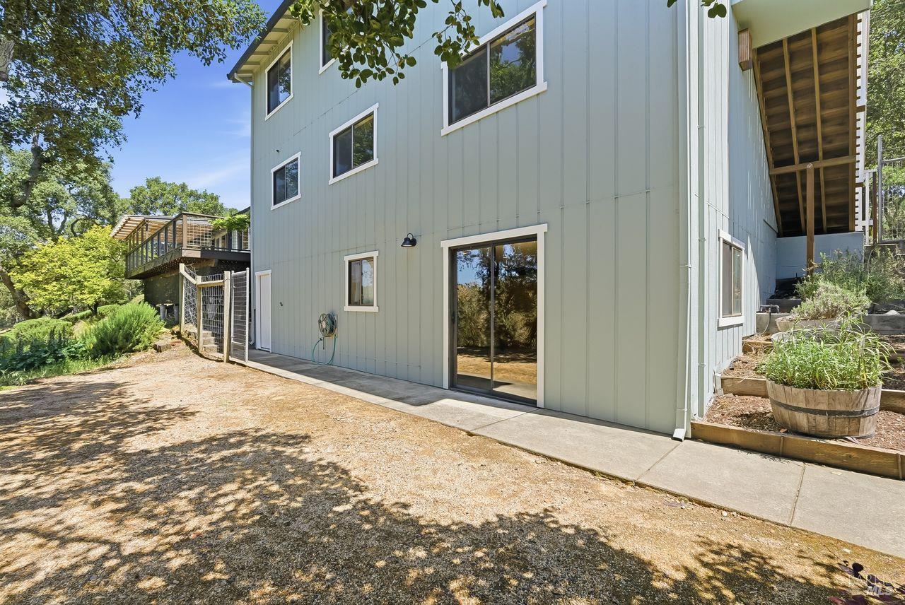 2155 Thornsberry Road Sonoma CA 95476