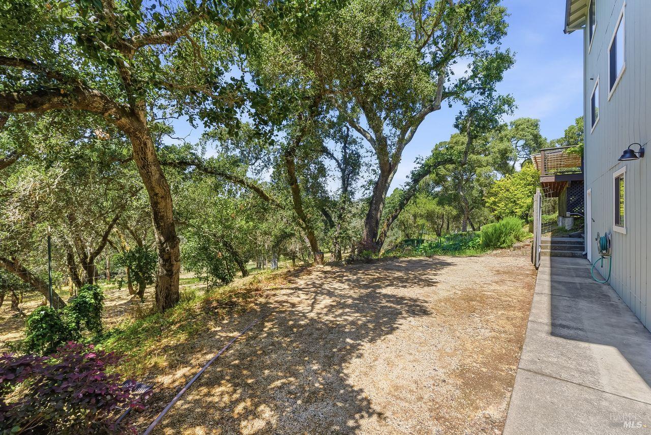 2155 Thornsberry Road Sonoma CA 95476