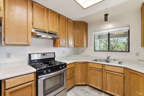 2155 Thornsberry Road Sonoma CA 95476