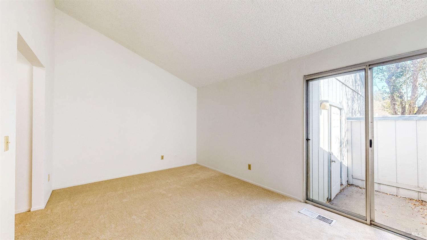 31 Conifer Square Rohnert Park CA 94928
