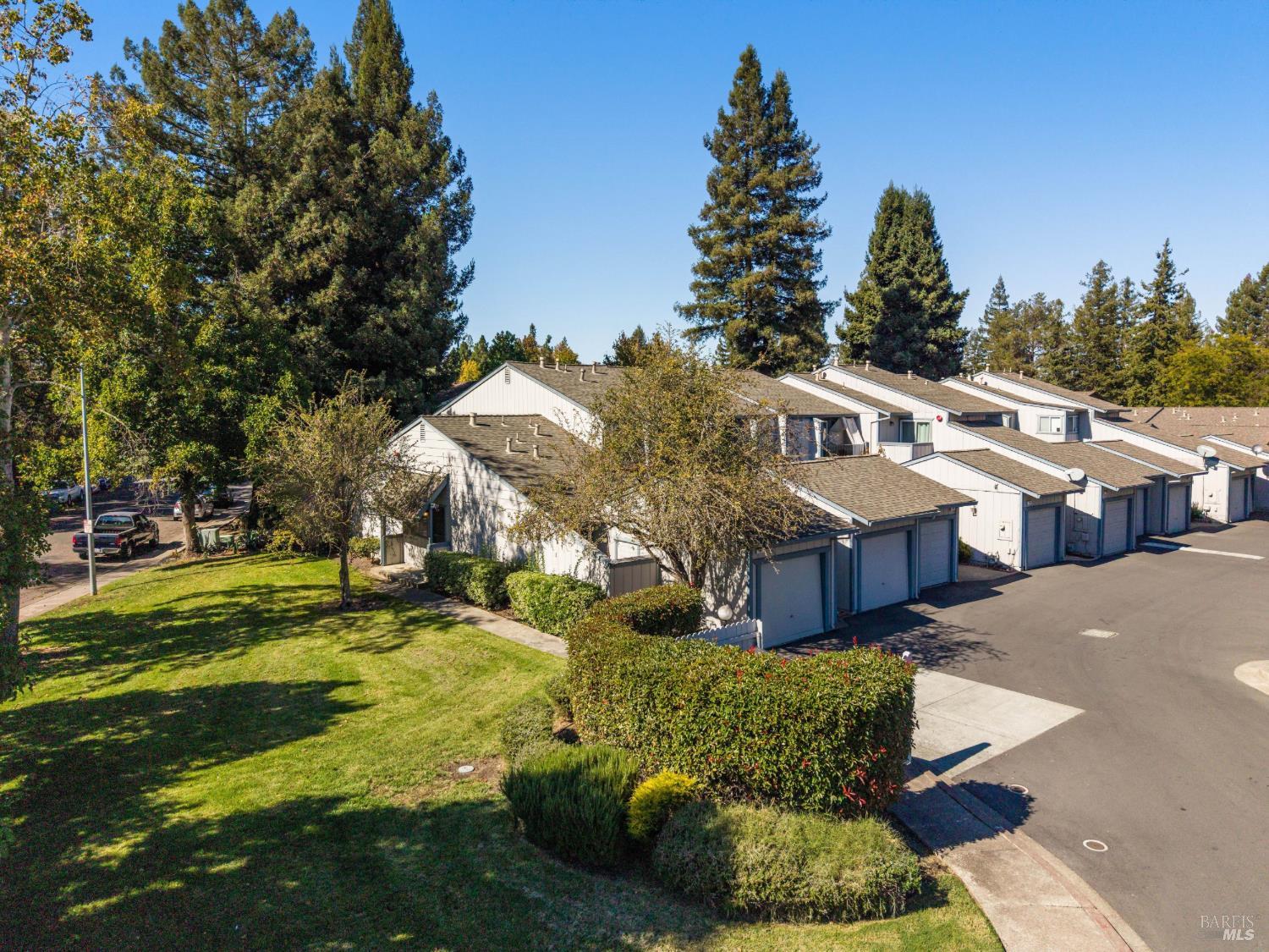 31 Conifer Square Rohnert Park CA 94928