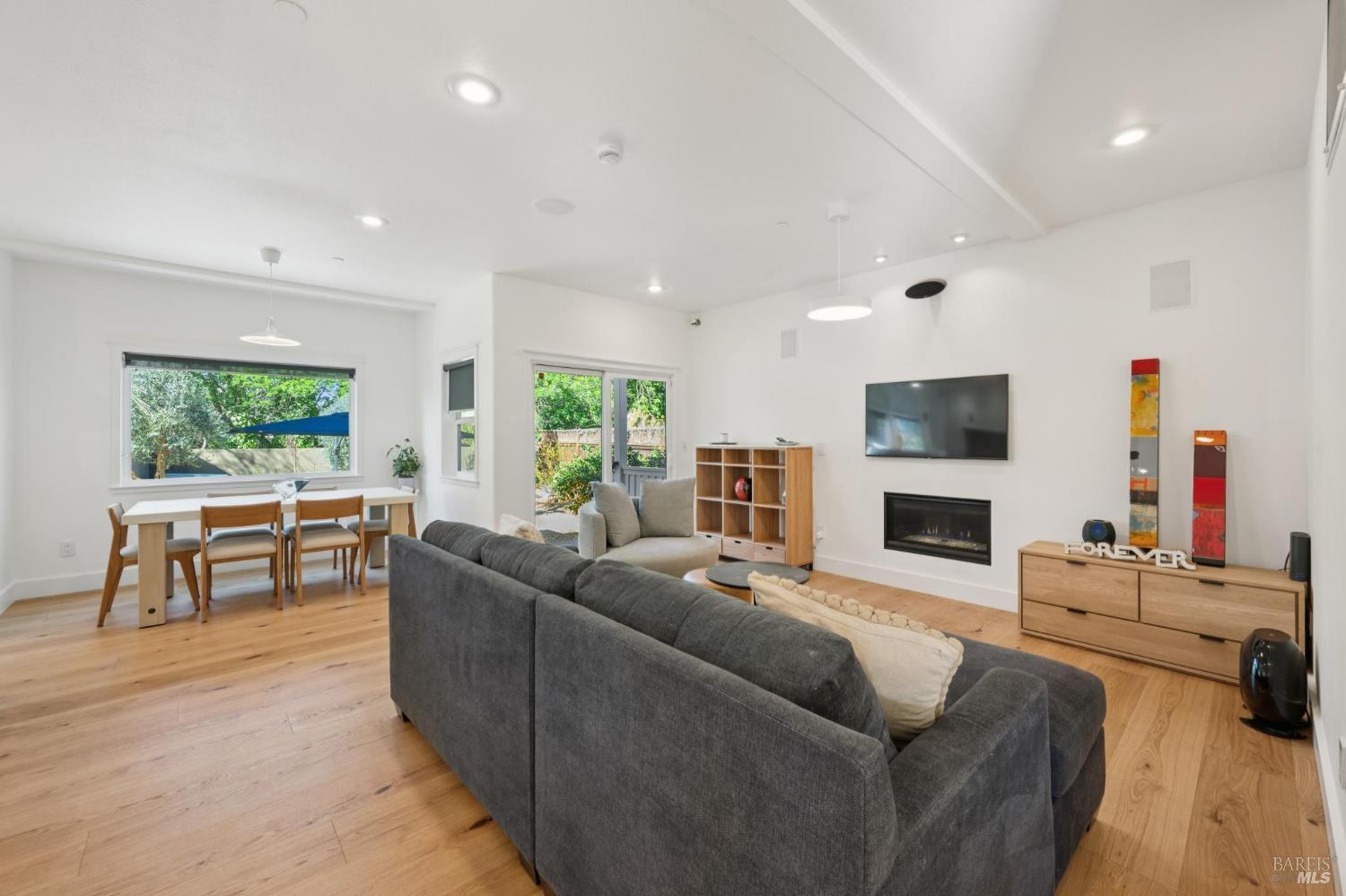 19071 Hickory Street Sonoma CA 95476