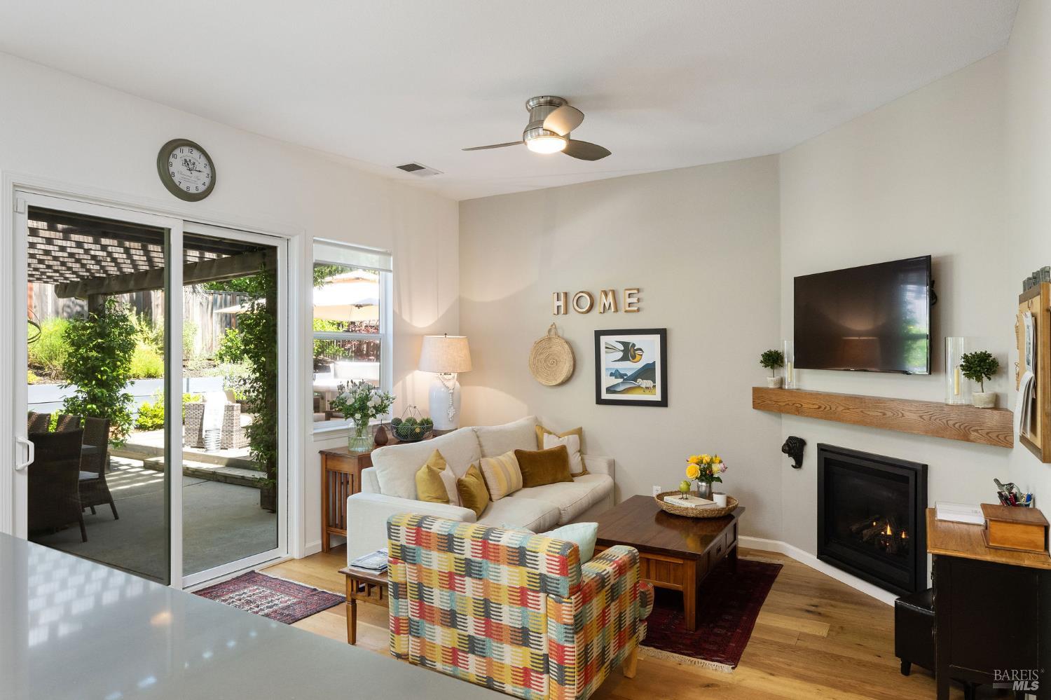 806 Chiles Avenue St. Helena CA 94574
