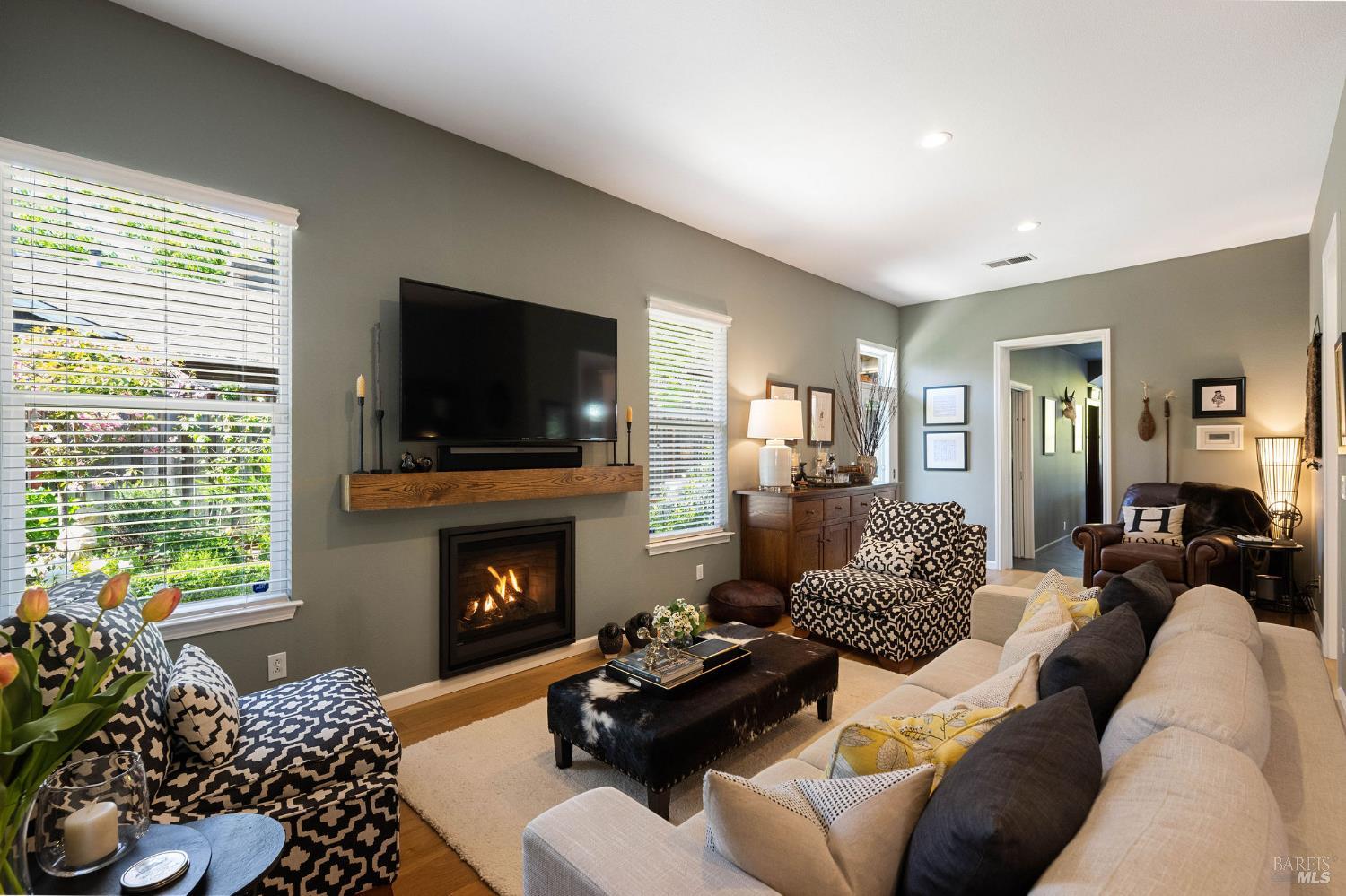 806 Chiles Avenue St. Helena CA 94574