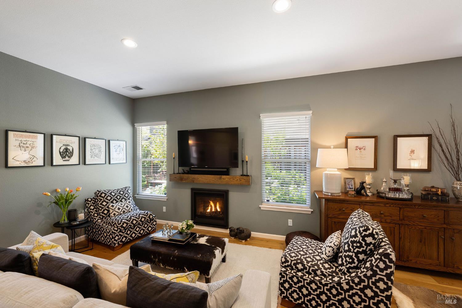 806 Chiles Avenue St. Helena CA 94574