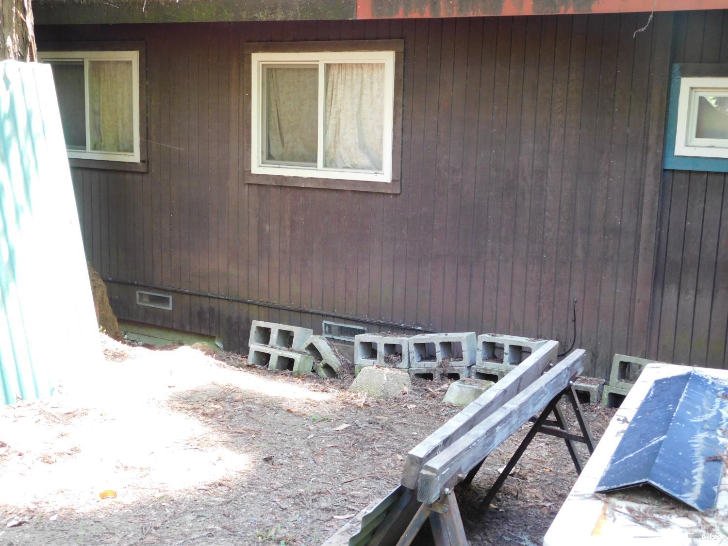 14960 Willow Road Guerneville CA 95446