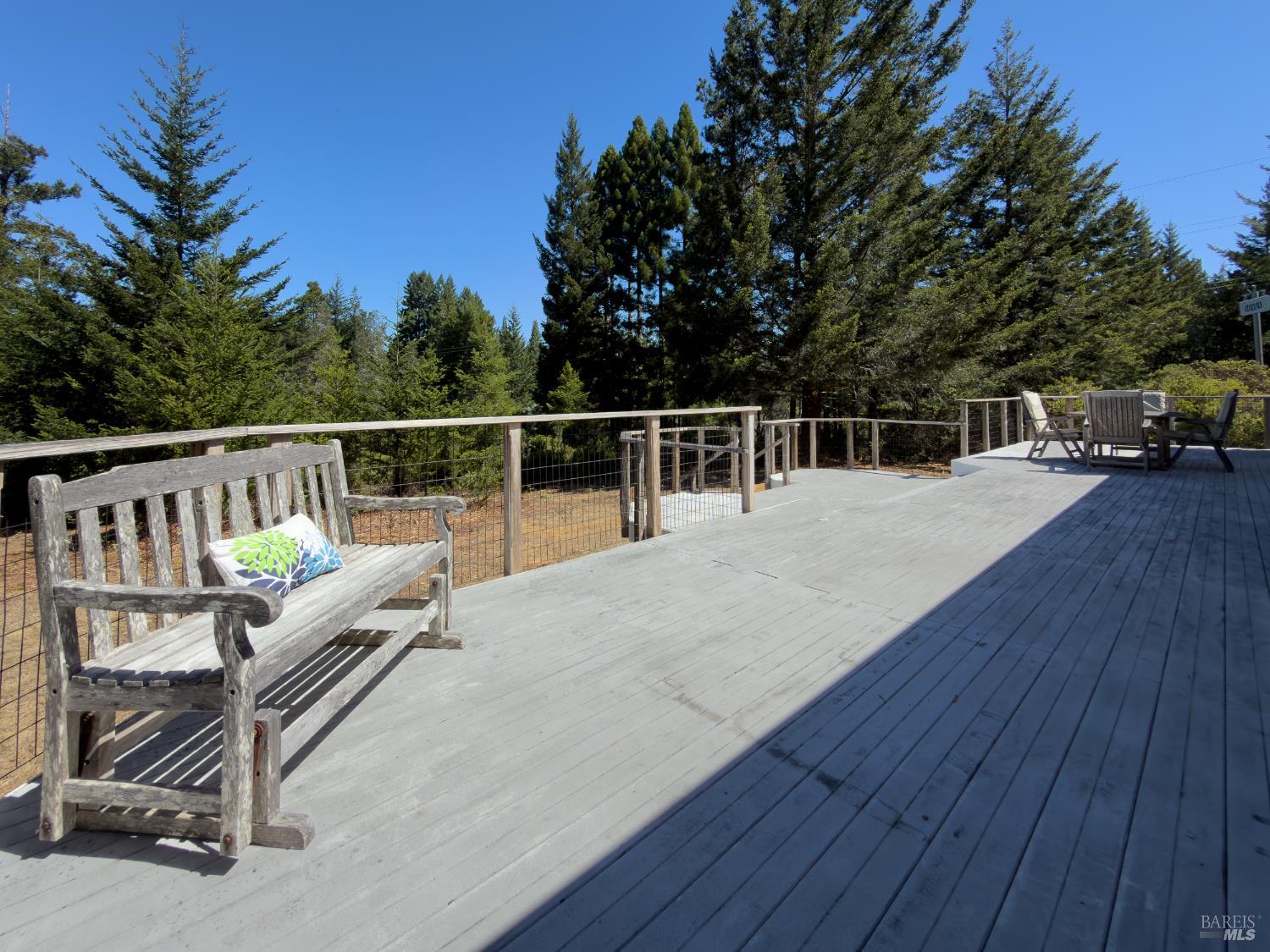 33416 Iversen Road Gualala CA 95445